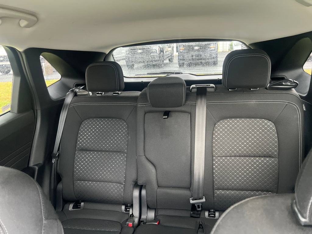 Used 2025 Ford Escape Active FWD image 19