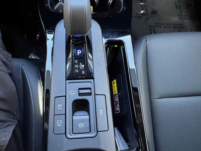 Used 2025 Toyota Prius image 35