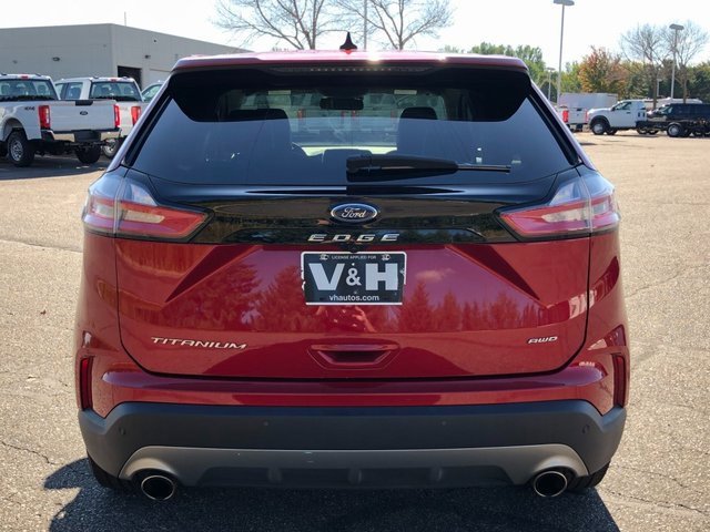 Used 2024 Ford Edge Titanium image 27