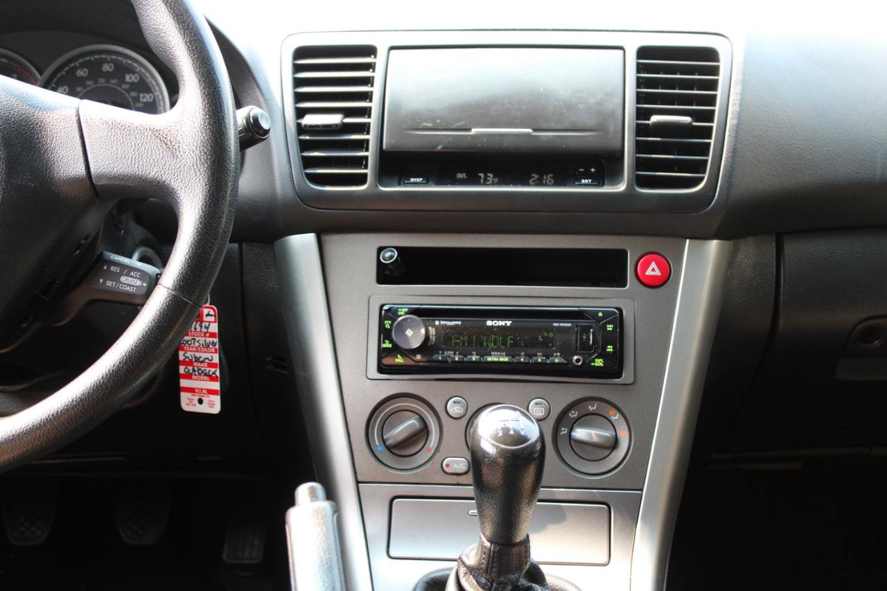 Used 2007 Subaru Outback 2.5i AWD/4WD image 9