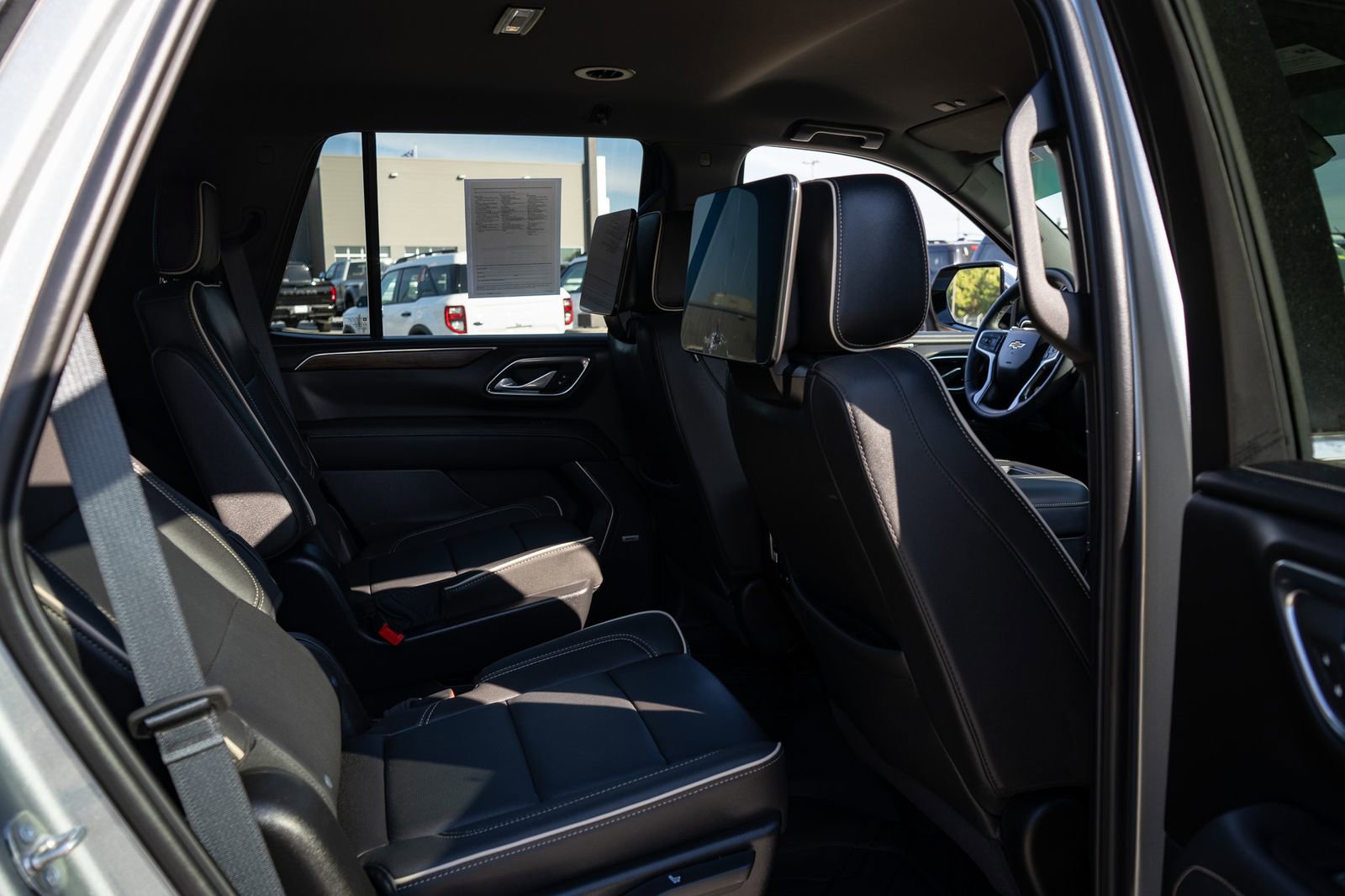 Used 2024 Chevrolet Tahoe Premier RWD image 21