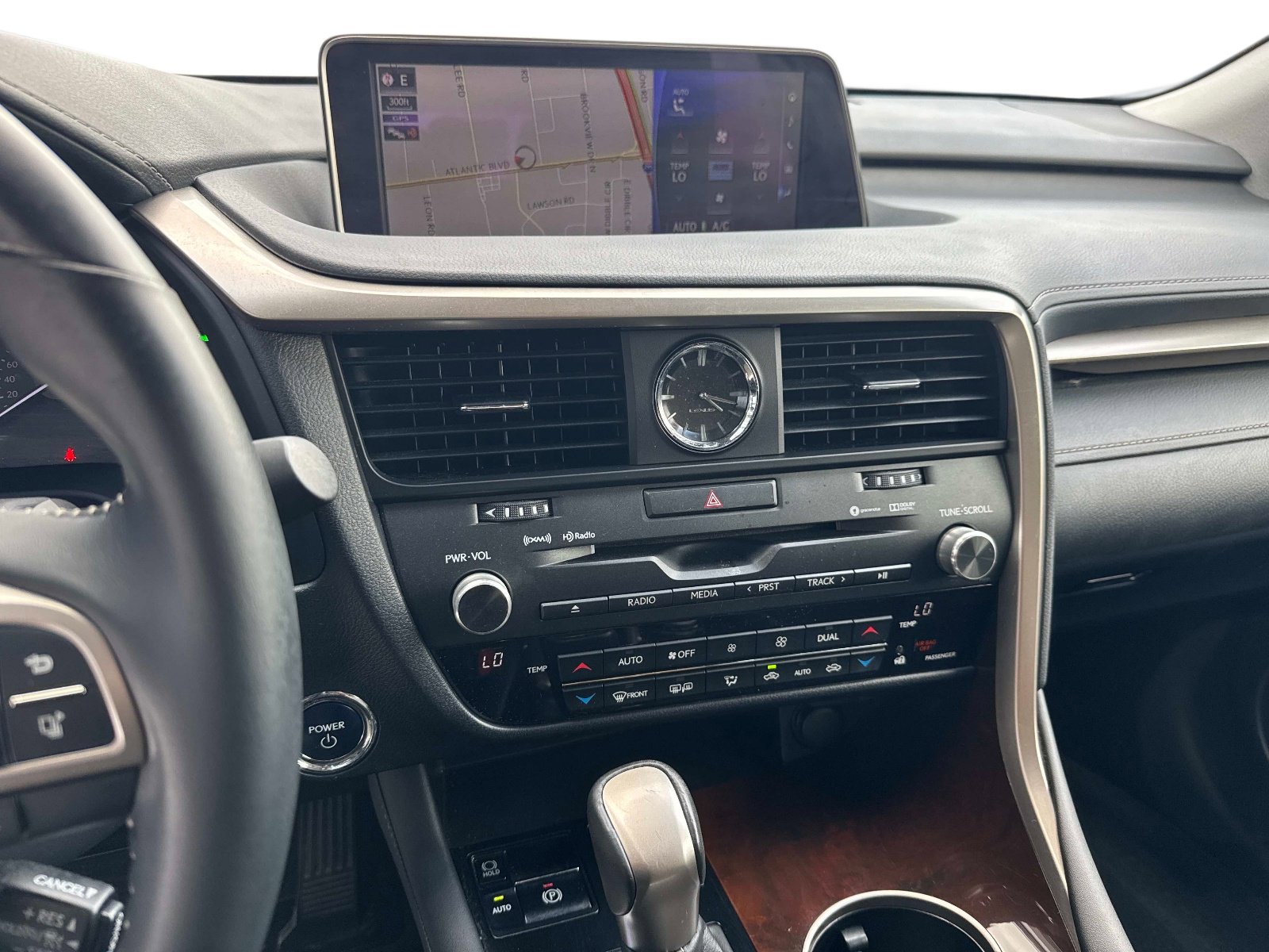Used 2018 Lexus RX 450h AWD w/ Premium Package image 26