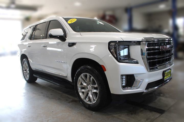 Used 2022 GMC Yukon SLT w/ SLT Luxury Package AWD/4WD image 2