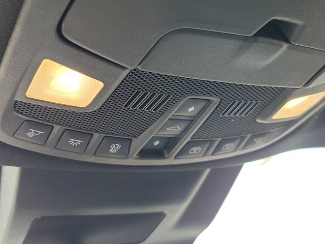 Used 2018 Ford Expedition XLT w/ Equipment Group 202A AWD/4WD image 20