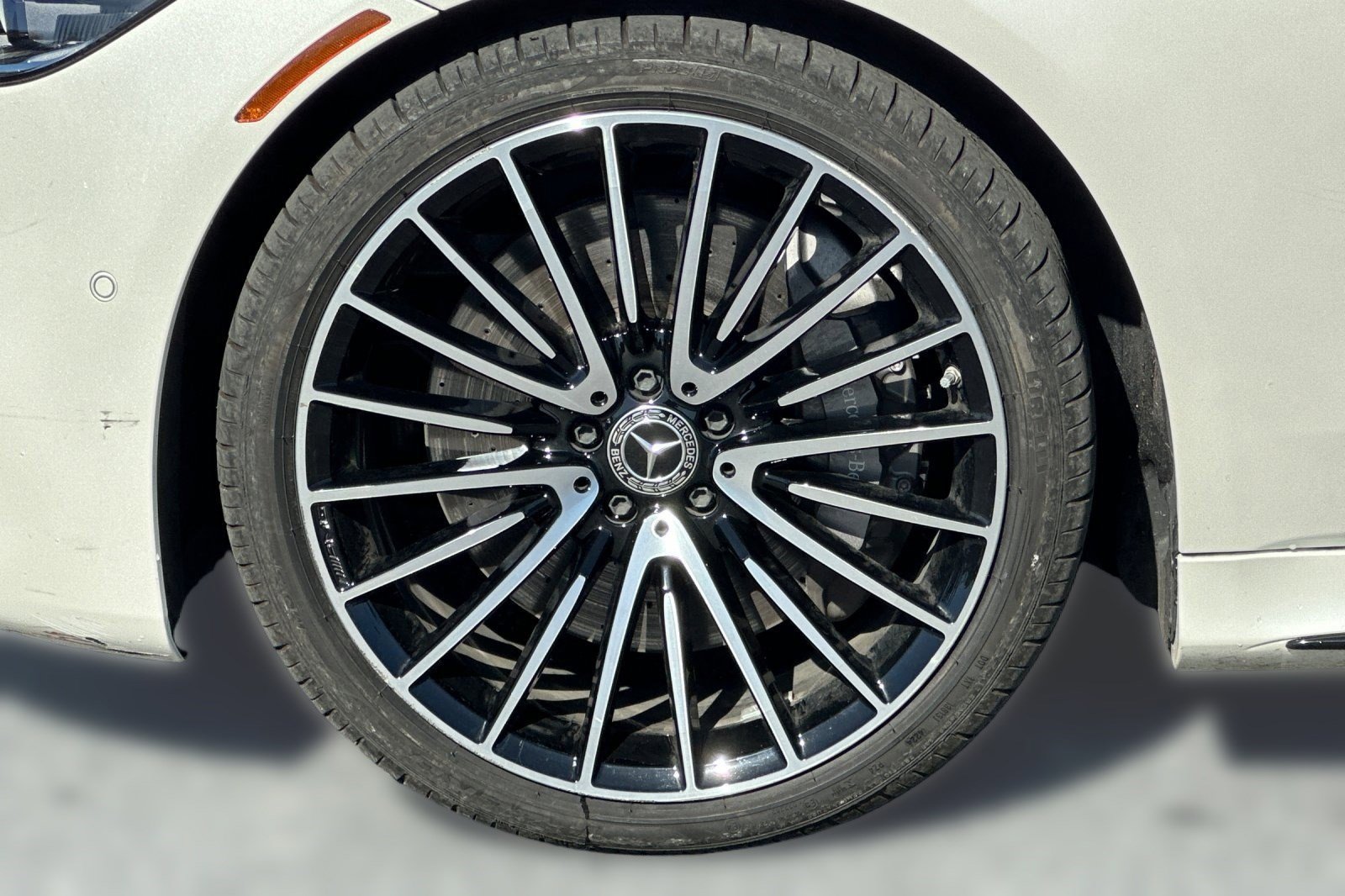 Certified 2022 Mercedes-Benz S 500 4MATIC image 11