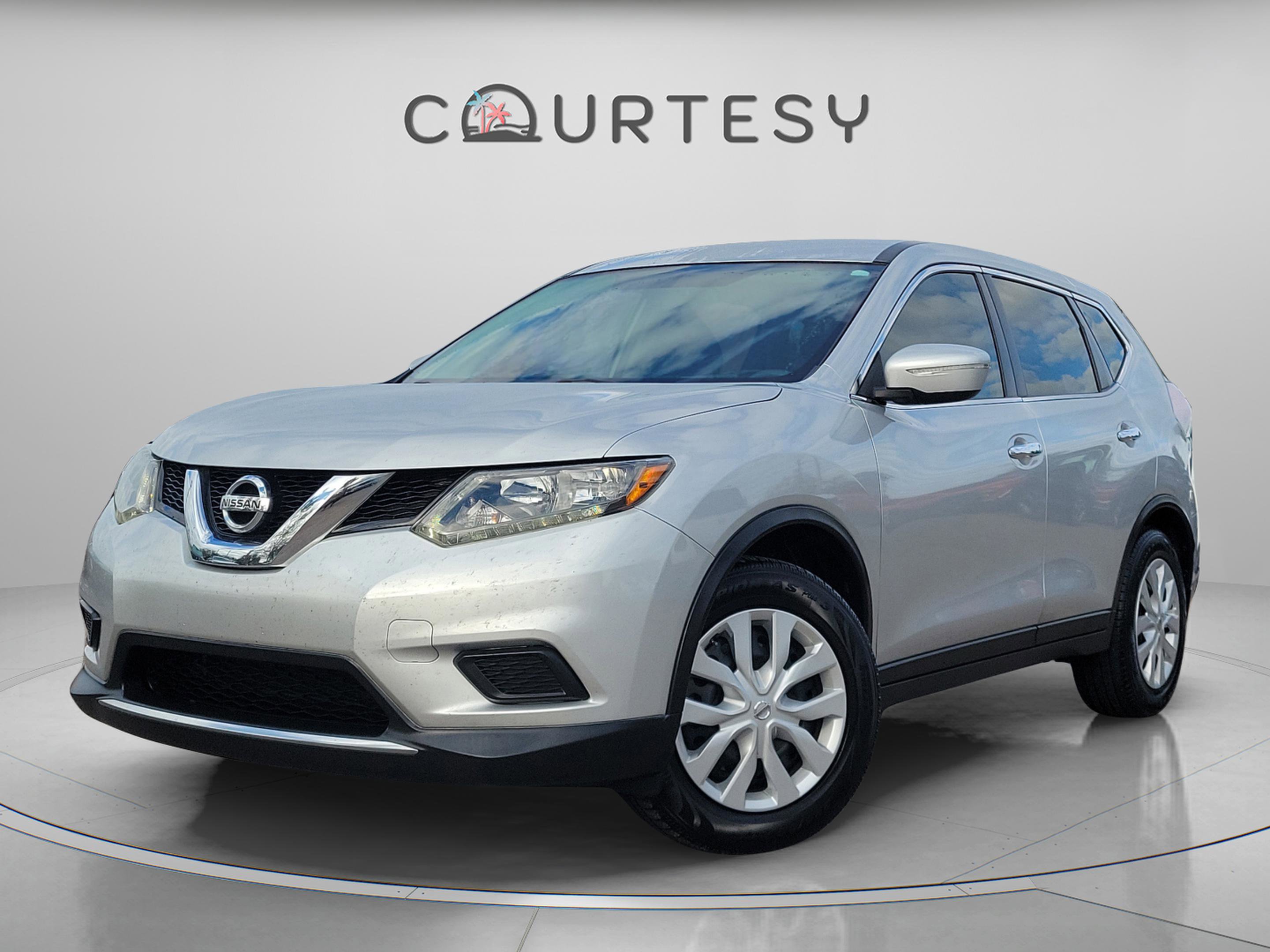 Used 2015 Nissan Rogue S w/ S Family Package