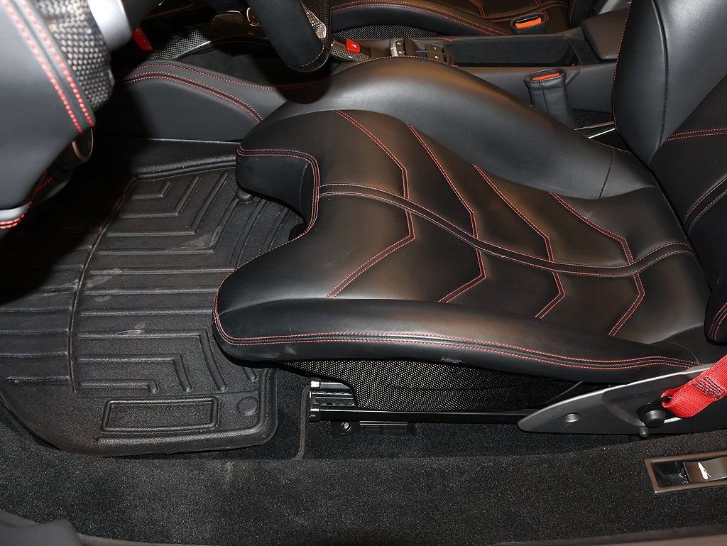 Certified 2019 Ferrari 488 Spider image 57