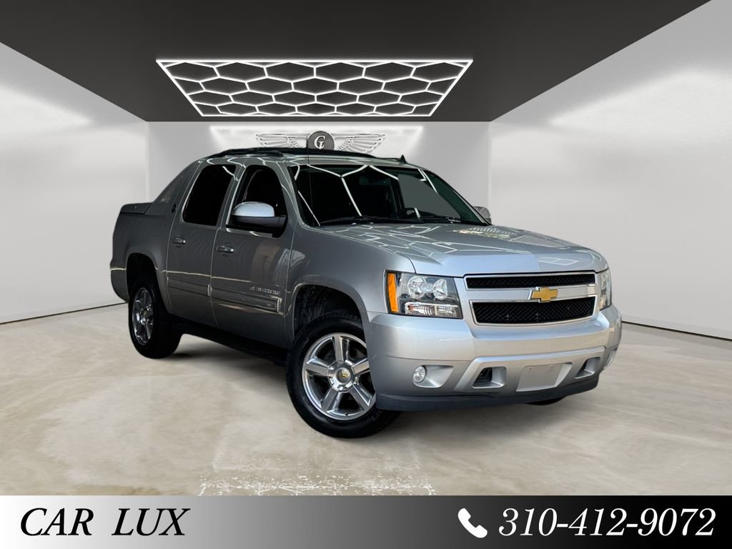 Used 2013 Chevrolet Avalanche LS RWD image 7