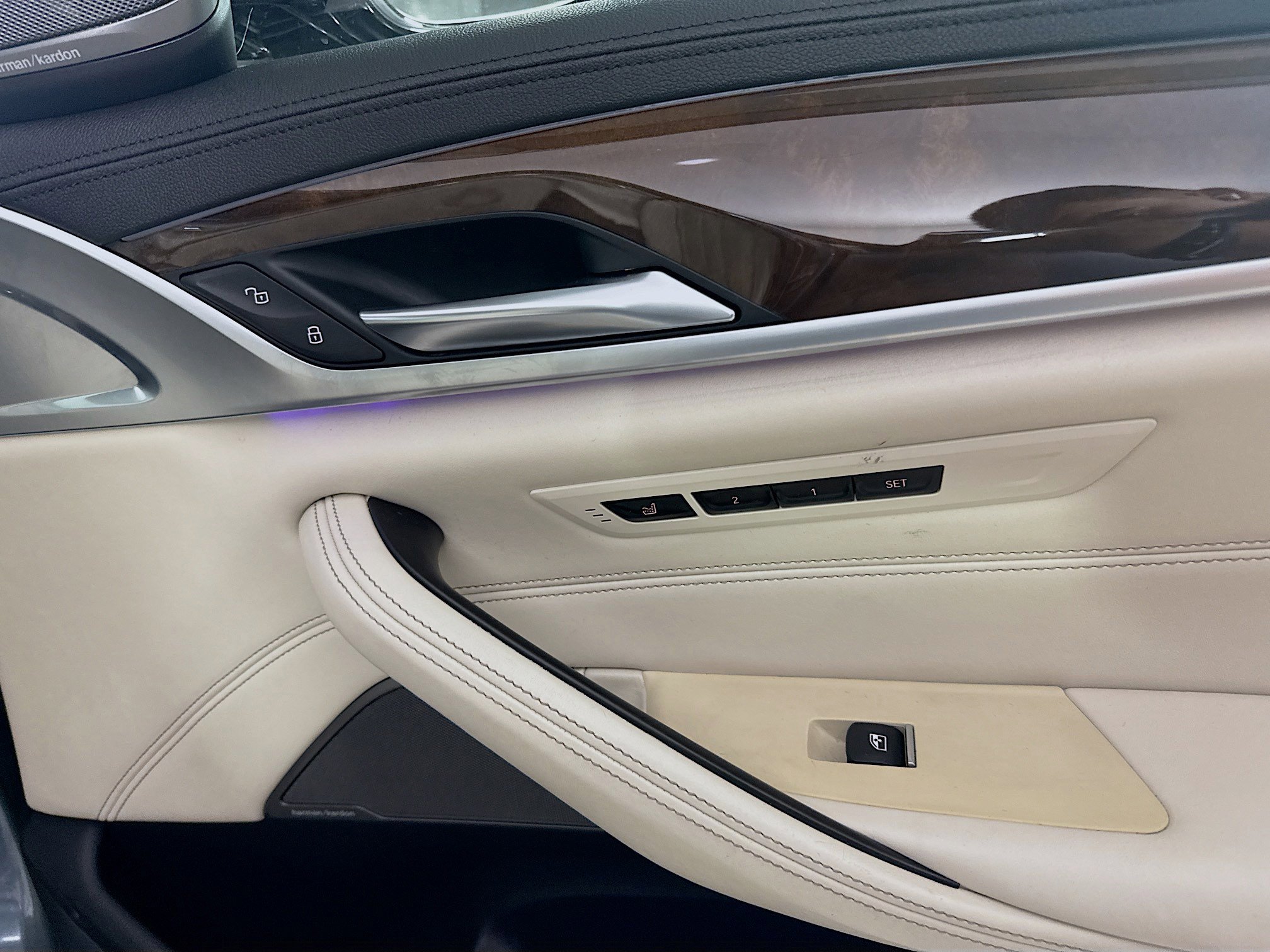 Used 2018 BMW 540i image 31