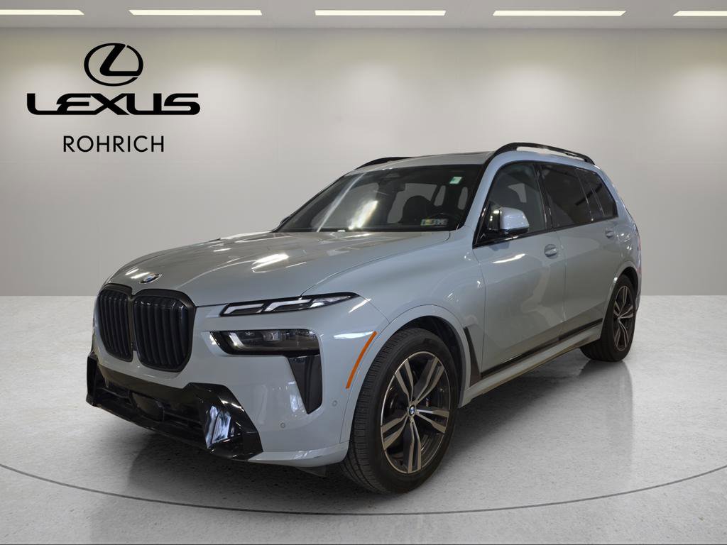 Used 2024 BMW X7 xDrive40i w/ Executive Package AWD/4WD image 1