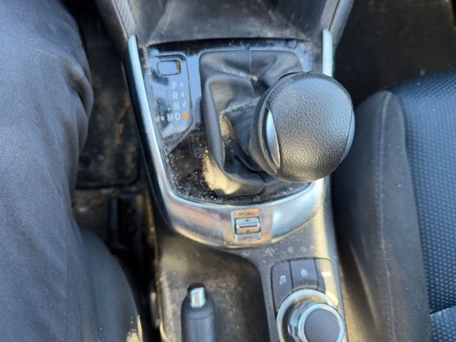 Used 2019 Toyota Yaris LE FWD image 18