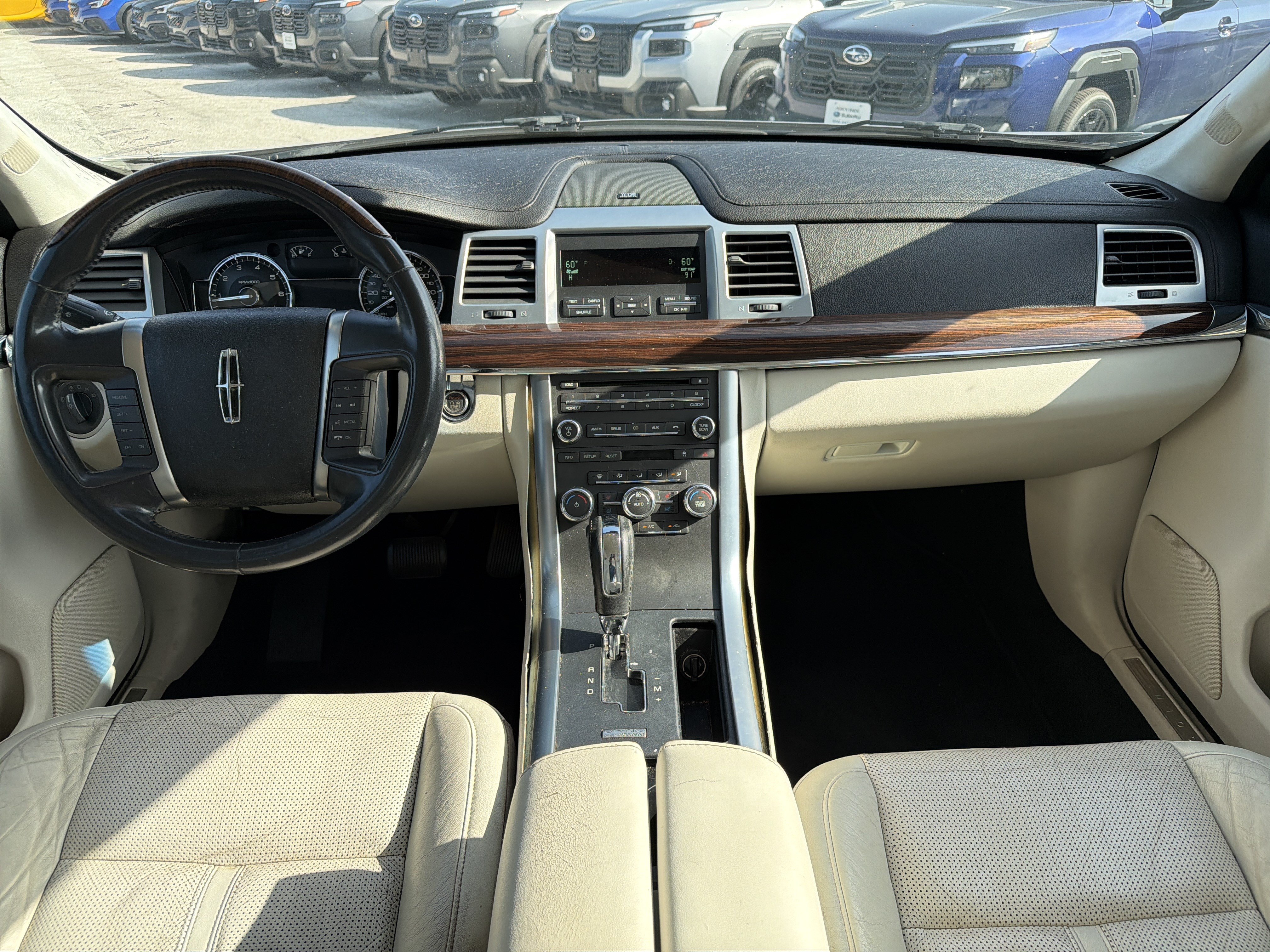 Used 2009 Lincoln MKS FWD image 10