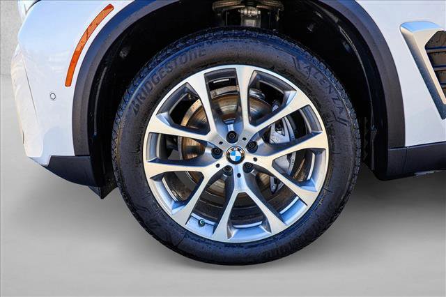 New 2026 BMW X5 xDrive40i image 9