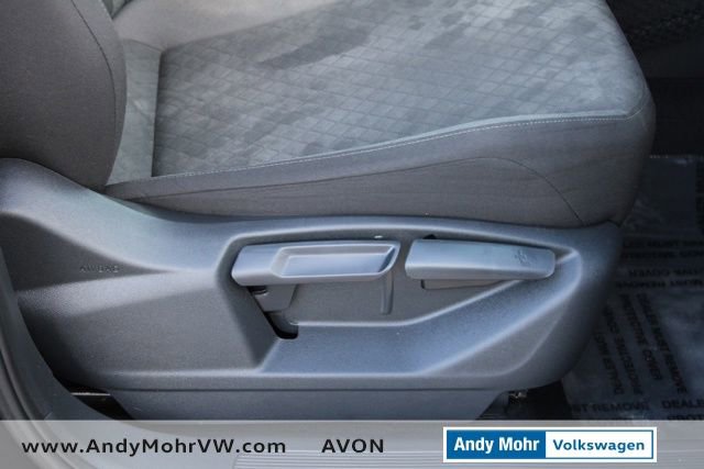 Used 2019 Volkswagen Tiguan S w/ Driver Assistance Package image 18