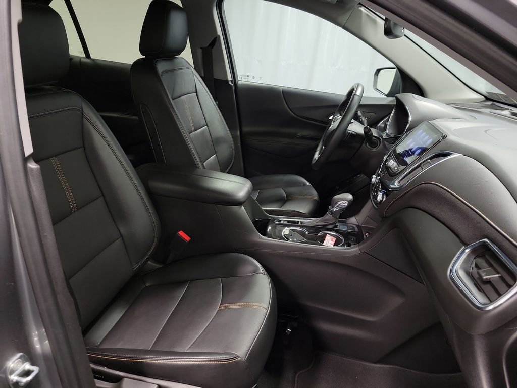 Used 2023 Chevrolet Equinox Premier AWD/4WD image 26