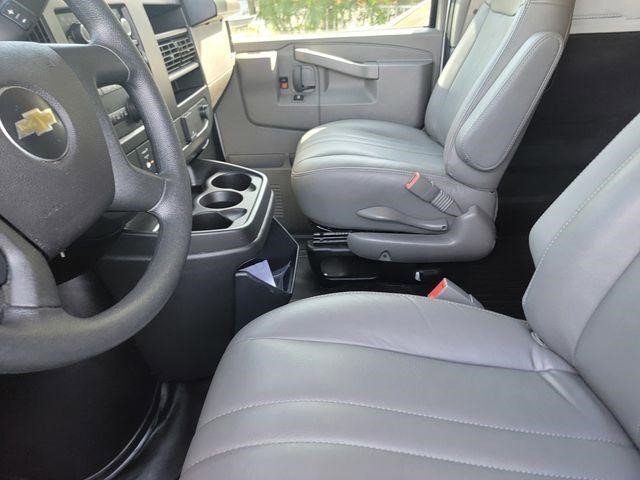 Certified 2025 Chevrolet Express 2500 Work Van 3D Extended Cargo Van w/ Driver Convenience Package image 10
