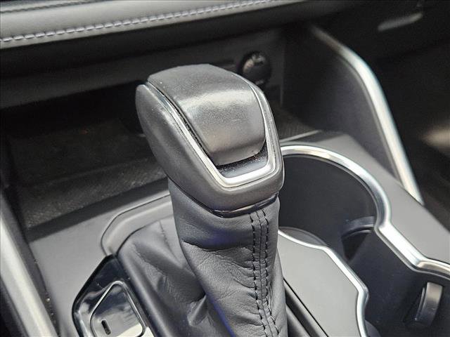 Used 2020 Toyota Highlander XLE image 12