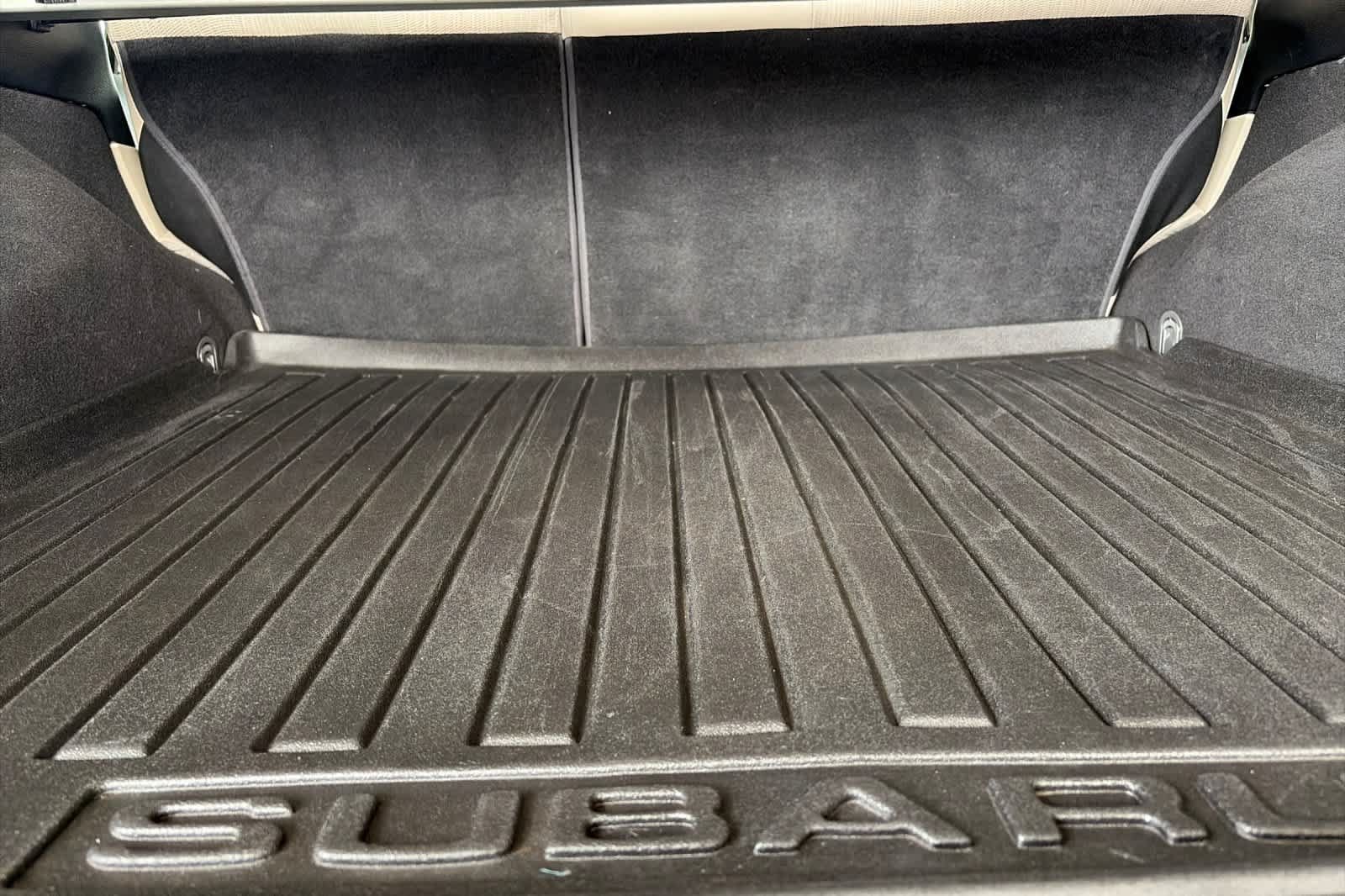 Used 2014 Subaru Outback 2.5i Premium AWD/4WD image 15