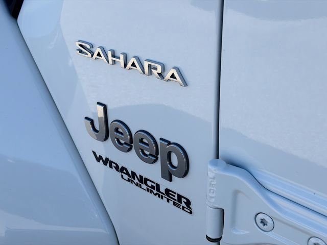 Used 2019 Jeep Wrangler Unlimited Sahara image 11