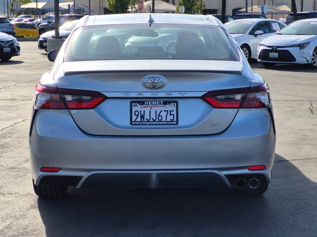 Used 2023 Toyota Camry SE image 7