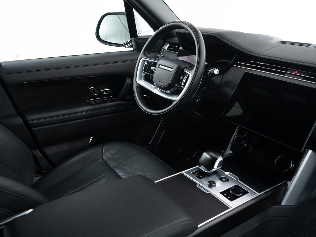 Used 2023 Land Rover Range Rover SV AWD/4WD image 35