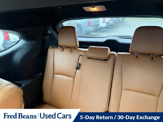 Used 2020 Toyota Highlander Platinum AWD/4WD image 26