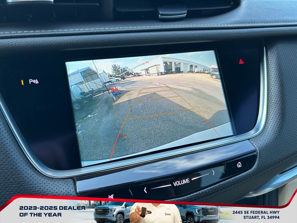 Used 2018 Cadillac XT5 FWD image 32