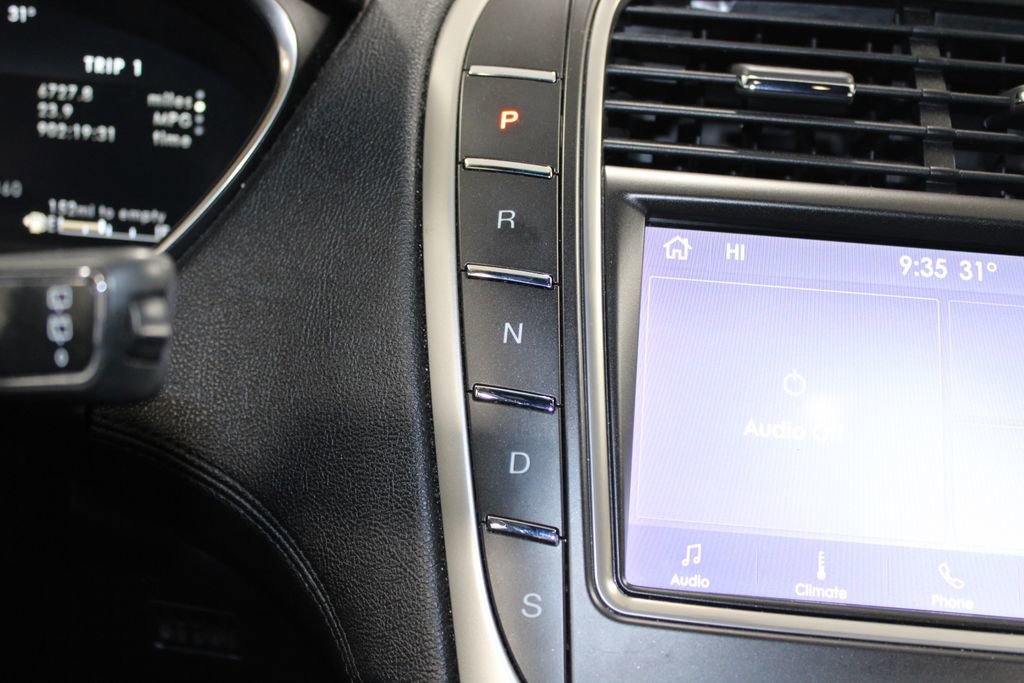 Used 2020 Lincoln Nautilus FWD image 45