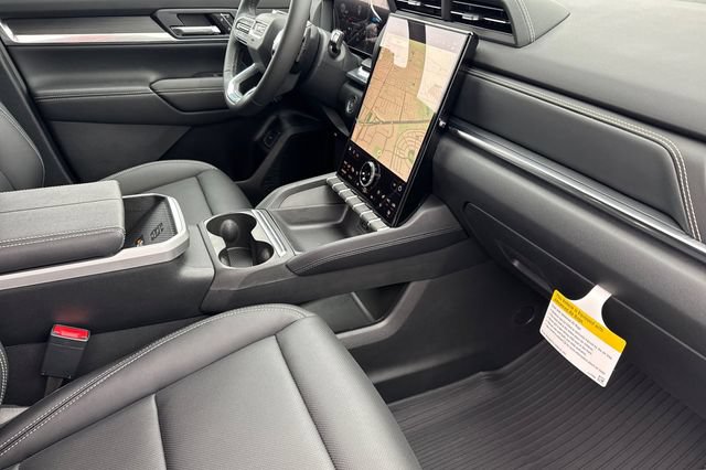 New 2026 GMC Terrain Elevation w/ Elevation Premium Package AWD/4WD image 18