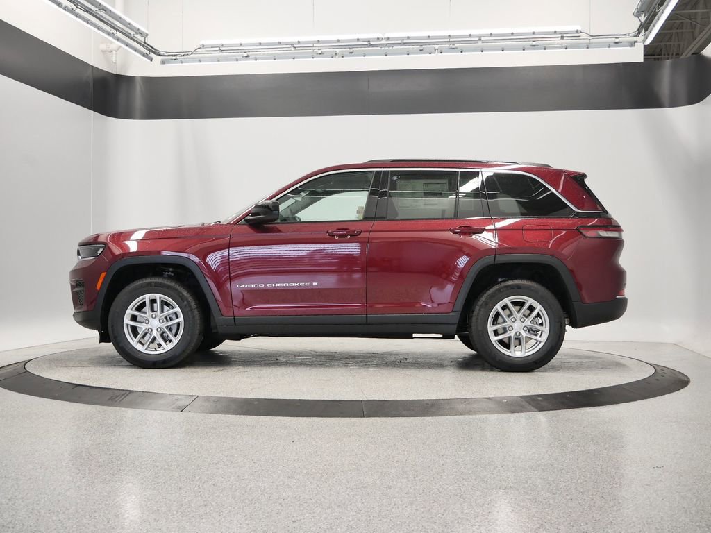 New 2025 Jeep Grand Cherokee Laredo w/ Luxury Tech Group I image 41