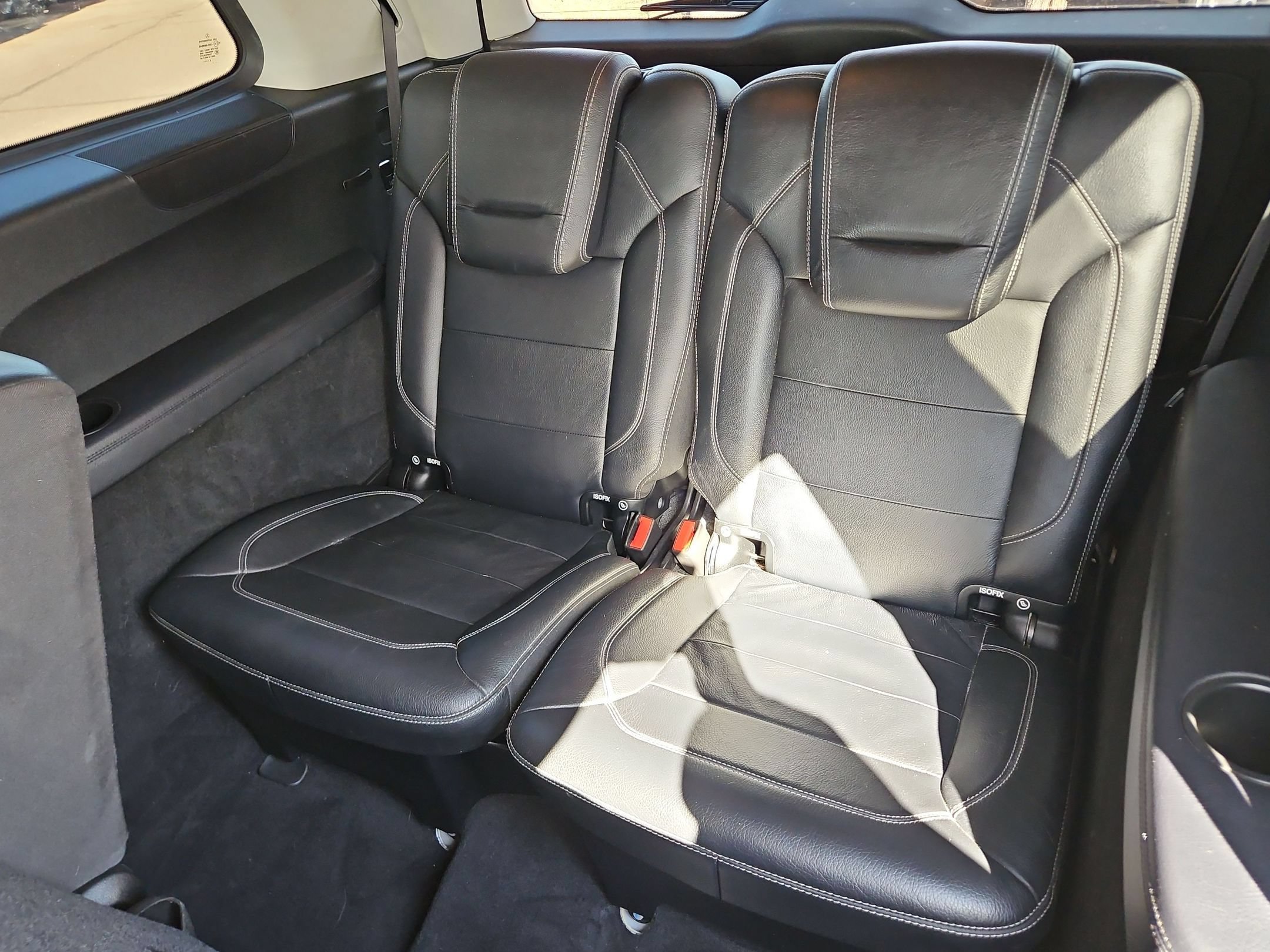 Used 2016 Mercedes-Benz GL 550 4MATIC image 30