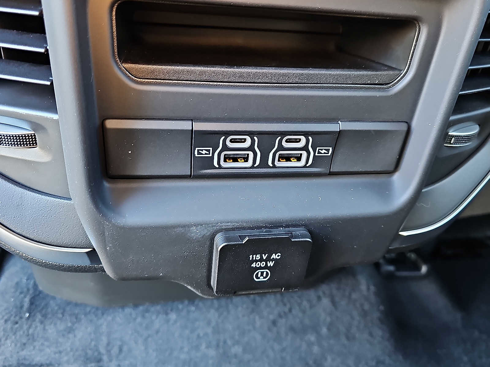 New 2026 RAM 1500 Big Horn AWD/4WD image 7