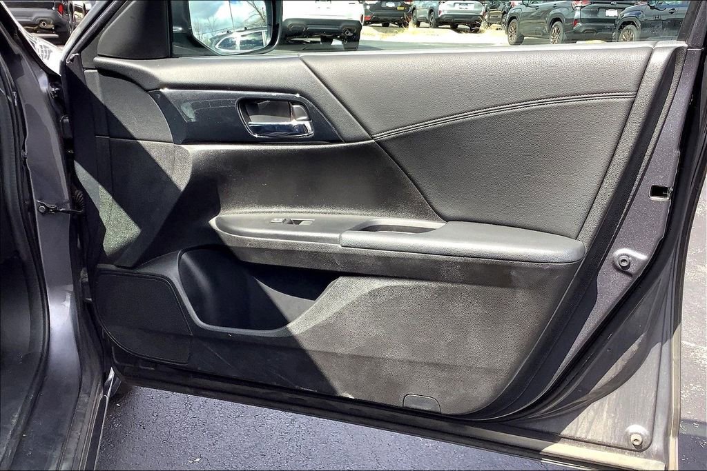 Used 2013 Honda Accord Sport image 26