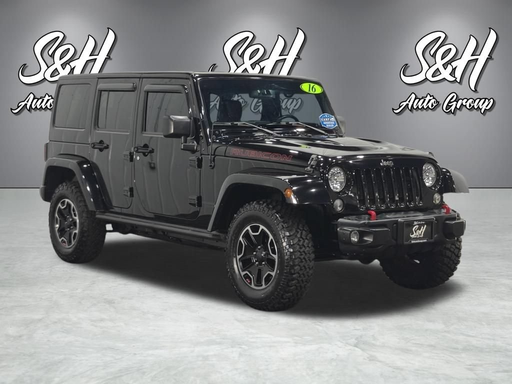Used 2016 Jeep Wrangler Unlimited Rubicon AWD/4WD image 2