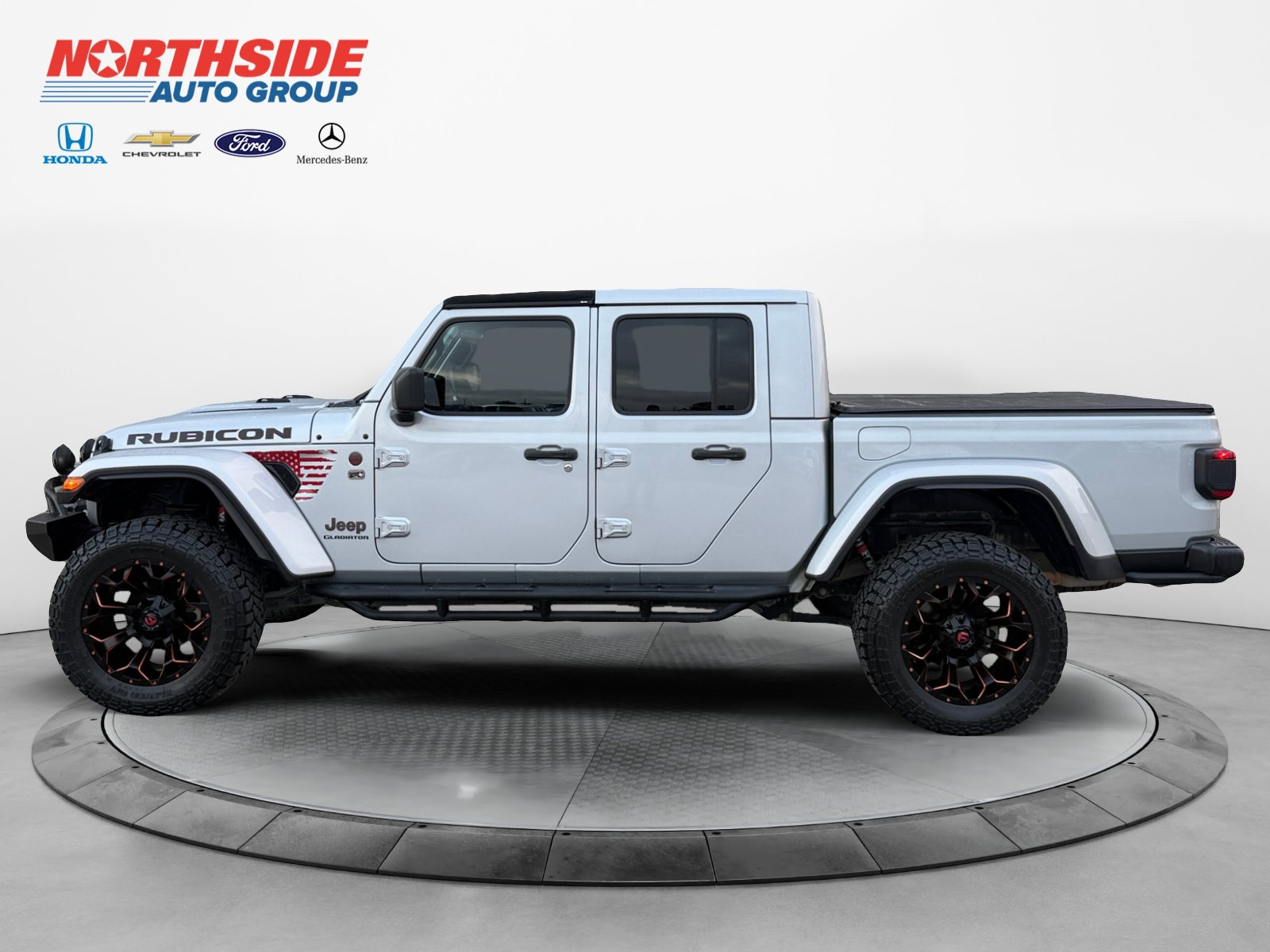 Used 2022 Jeep Gladiator Rubicon w/ LED Lighting Group AWD/4WD image 4