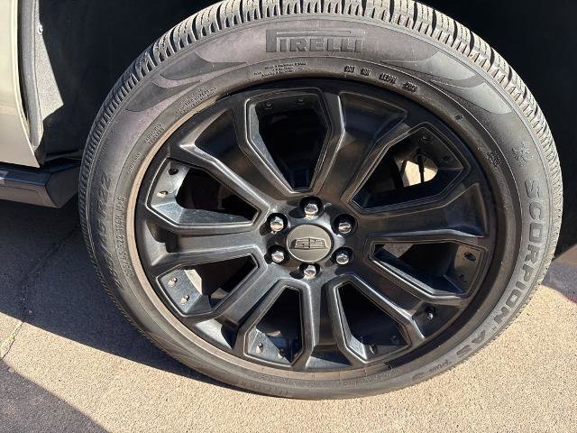 Used 2015 Cadillac Escalade Platinum image 15