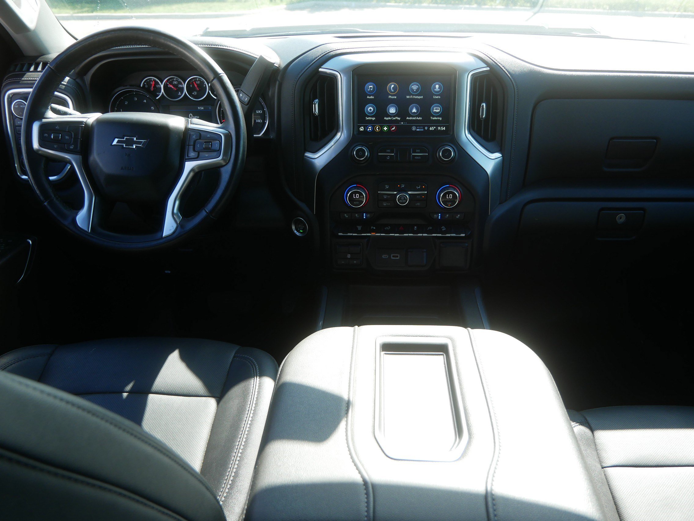 Used 2021 Chevrolet Silverado 2500 LTZ w/ LTZ Plus Package AWD/4WD image 10