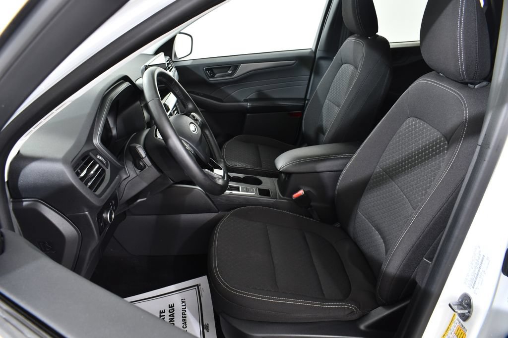 Used 2024 Ford Escape Active w/ Tech Pack #1 AWD/4WD image 6