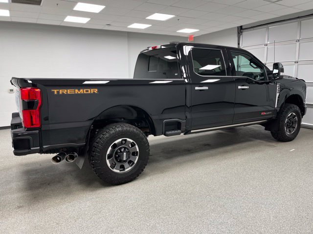 Used 2024 Ford F350 Platinum w/ Tremor Off-Road Package AWD/4WD image 11