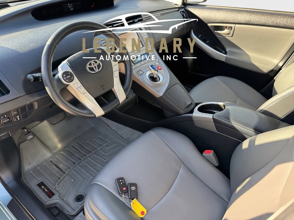 Used 2015 Toyota Prius Persona Series image 12