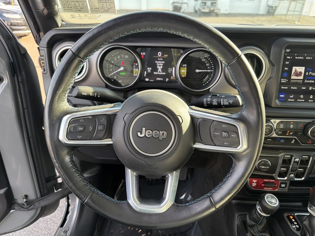 Used 2023 Jeep Wrangler Unlimited Rubicon 4xe w/ Cold Weather Group AWD/4WD image 23