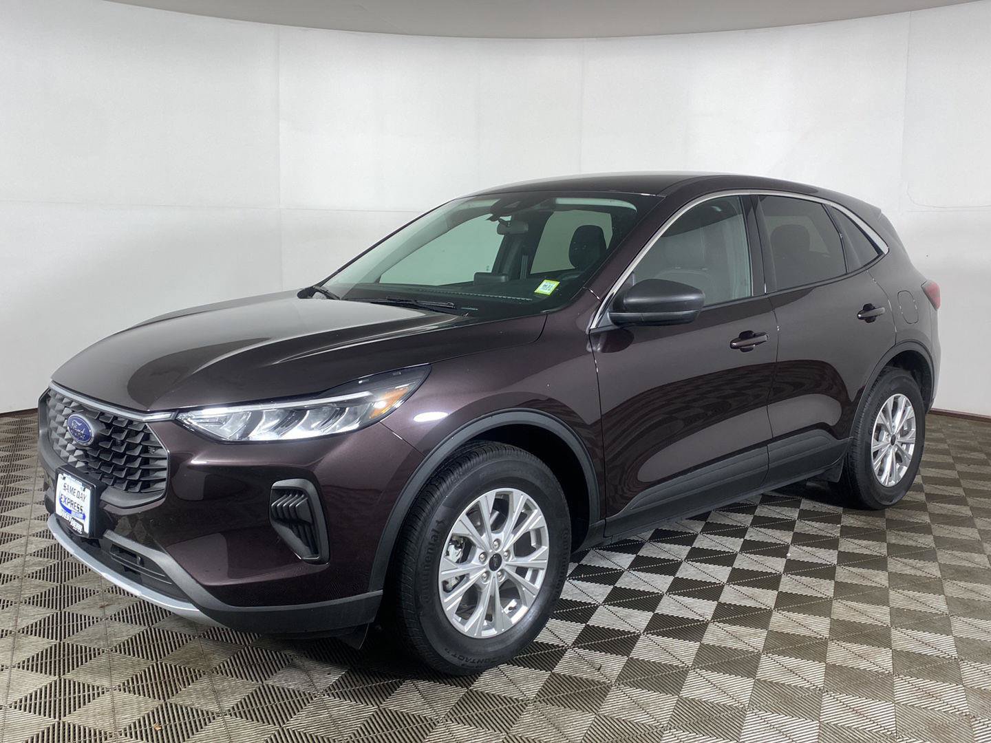 Used 2023 Ford Escape Active AWD/4WD image 26