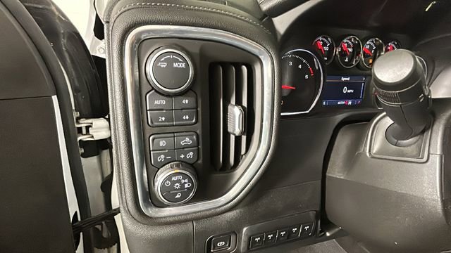 Used 2020 Chevrolet Silverado 2500 LTZ AWD/4WD image 20