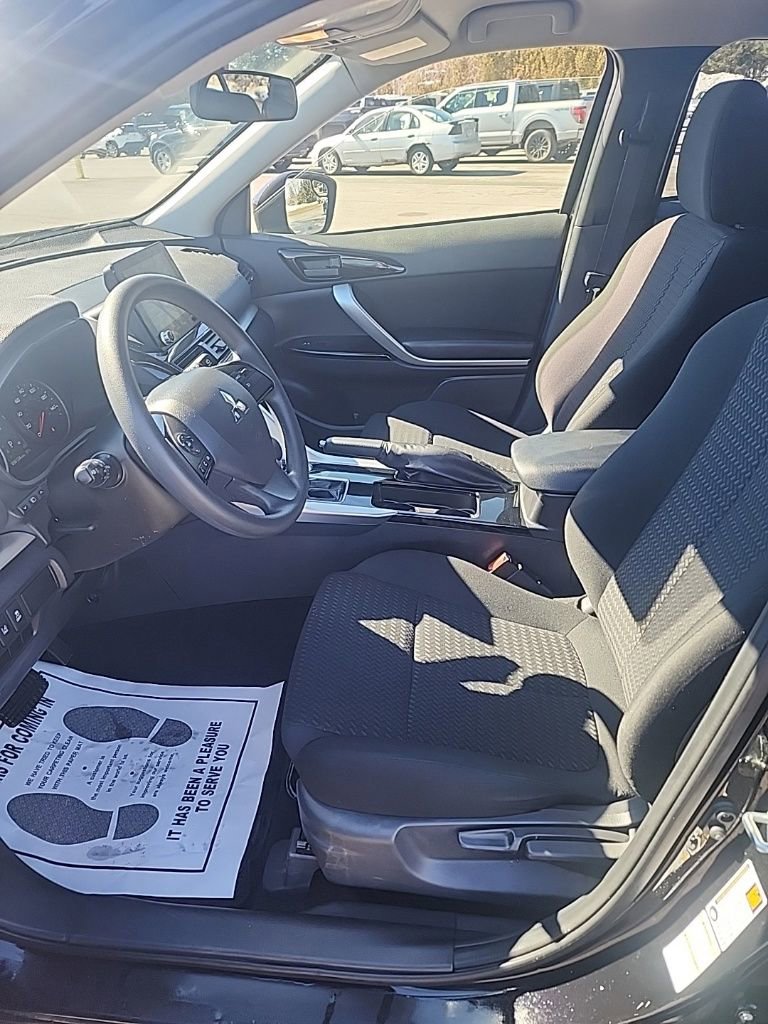 Used 2024 Mitsubishi Eclipse Cross SE image 21