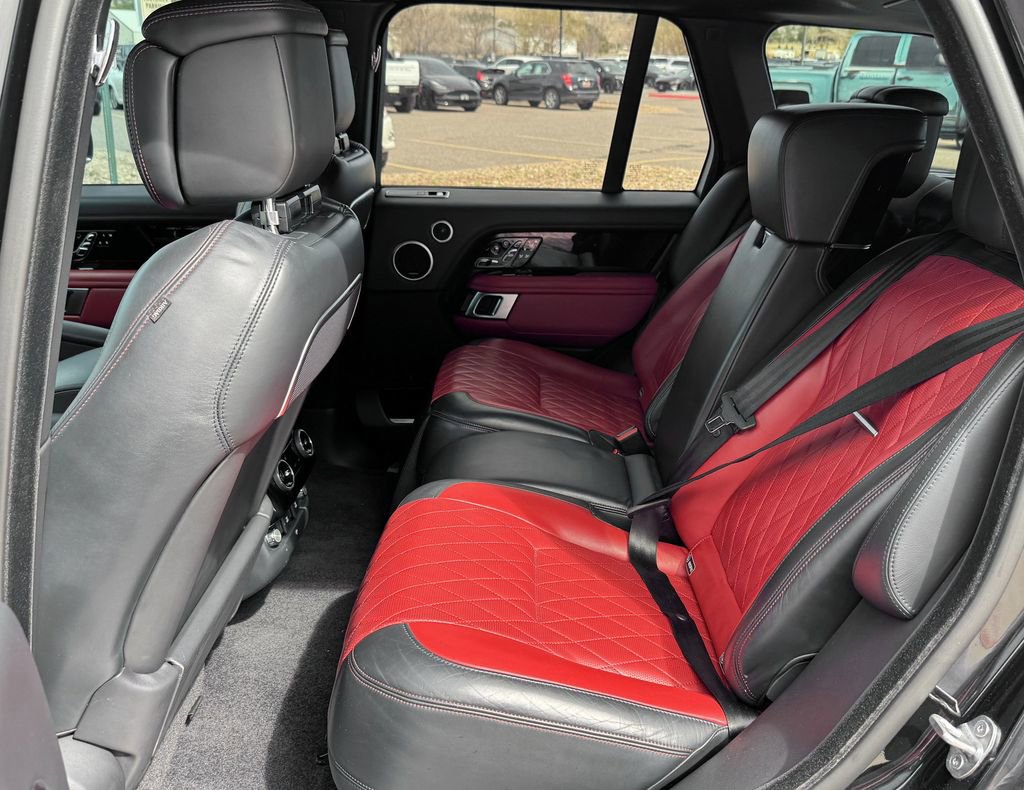 Used 2018 Land Rover Range Rover SV Autobiography Dynamic image 27