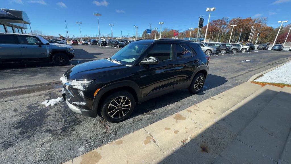 Certified 2025 Chevrolet TrailBlazer LT image 4