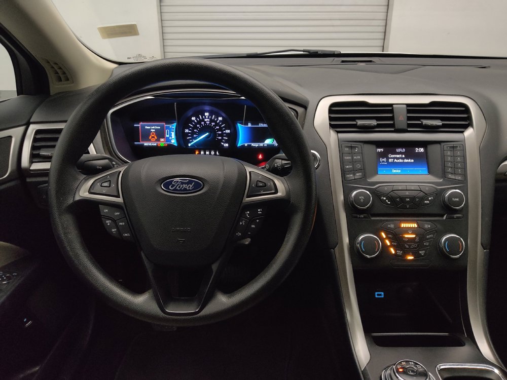 Used 2018 Ford Fusion S FWD image 22
