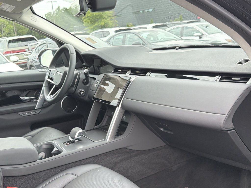 Used 2025 Land Rover Discovery Sport S AWD/4WD image 17