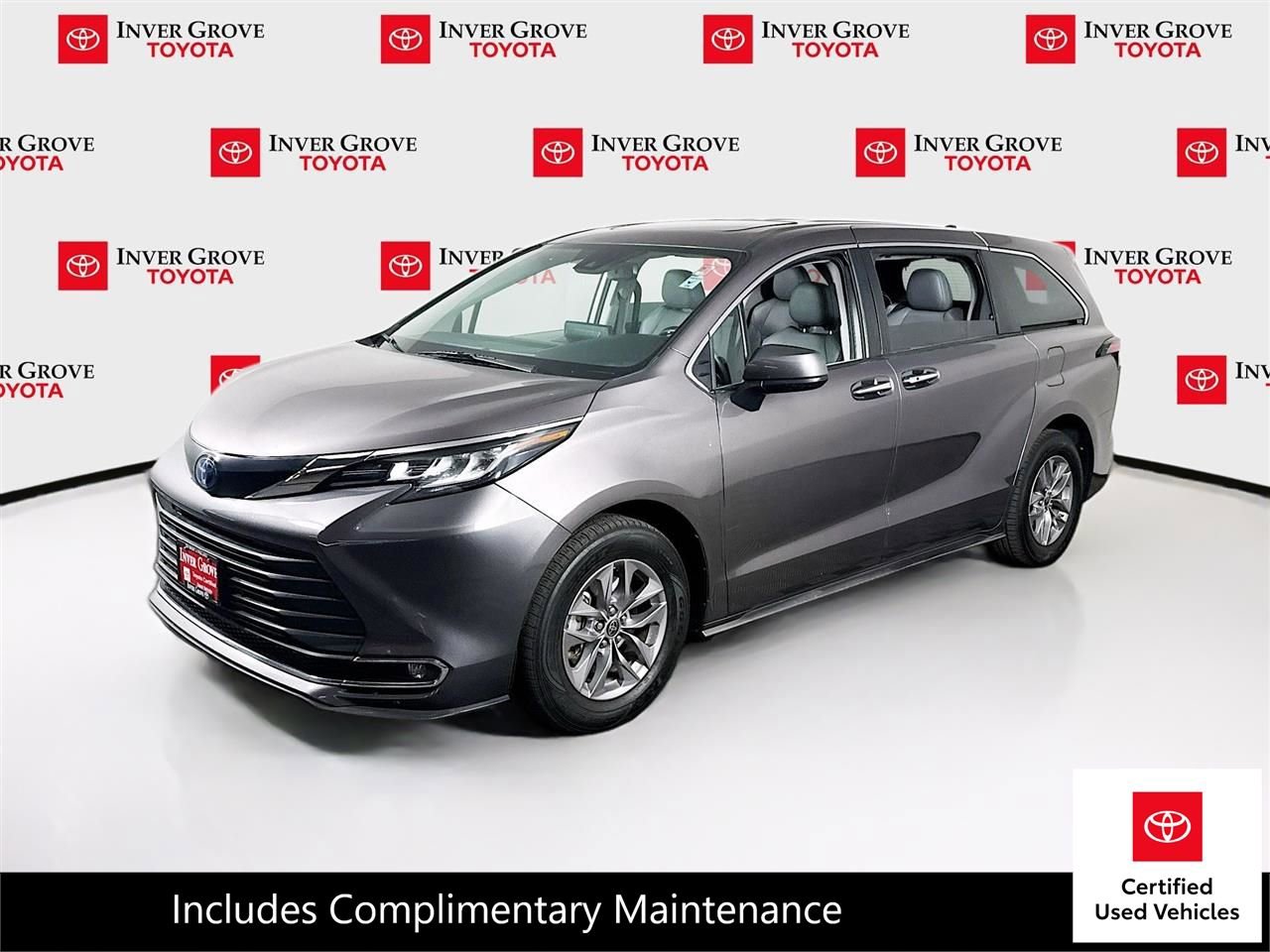 Certified 2022 Toyota Sienna XLE