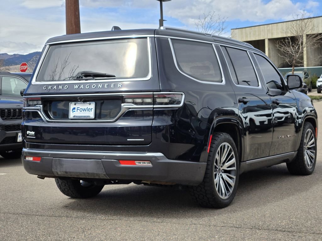Used 2022 Jeep Grand Wagoneer Series III w/ Flexible Seating Group image 4